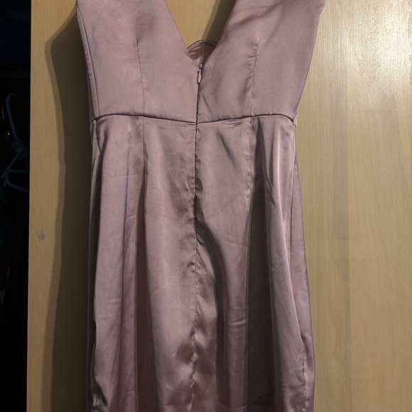 Oh poly! Pink satin mini dress - Picture 3 of 4